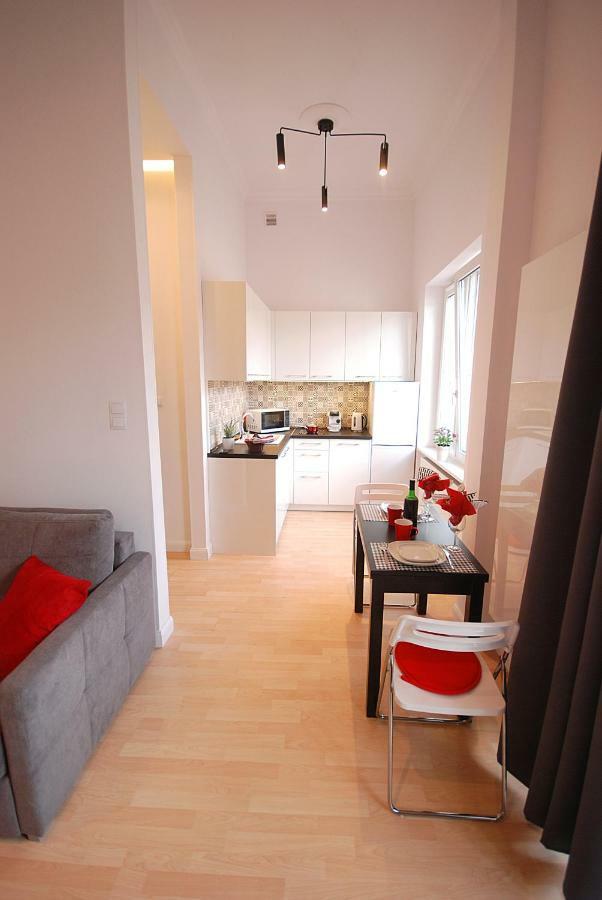 Nowy Apartament Wilcza Varsavia Esterno foto